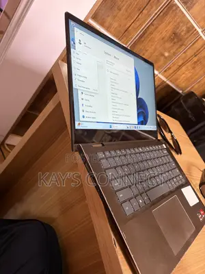 Laptop Dell Inspiron 14 7415 2-in-1 8GB AMD Ryzen 5 SSD 256GB