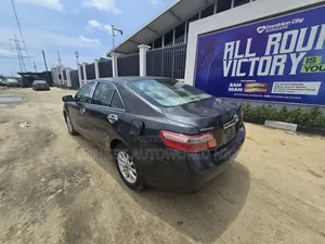Toyota Camry LE 4dr Sedan (2.4L 4cyl 5A) 2007 Gray