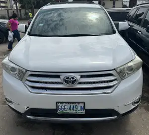 Toyota Highlander 2012 White