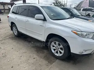 Toyota Highlander 2012 White