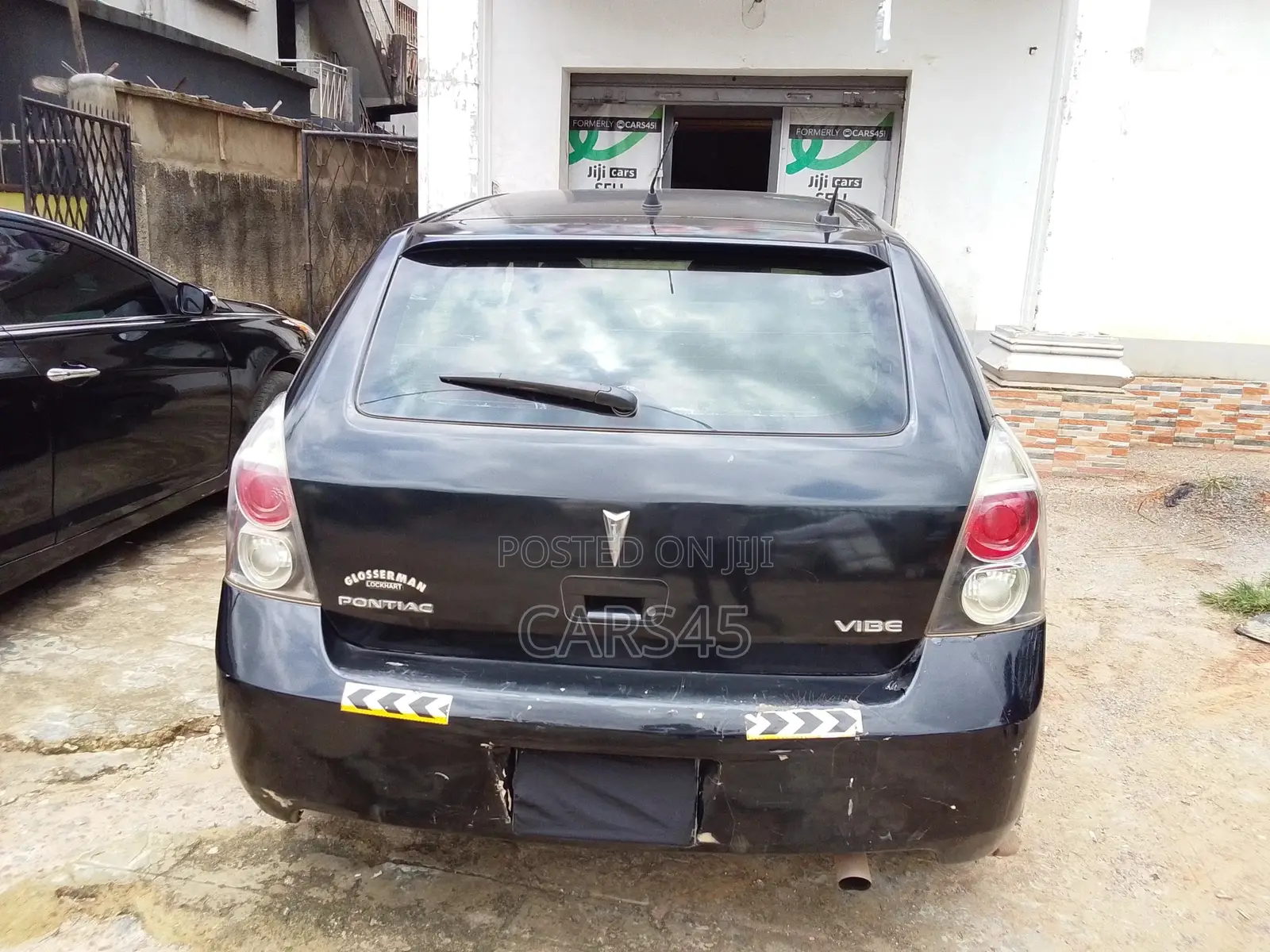 Pontiac Vibe 2010 Black