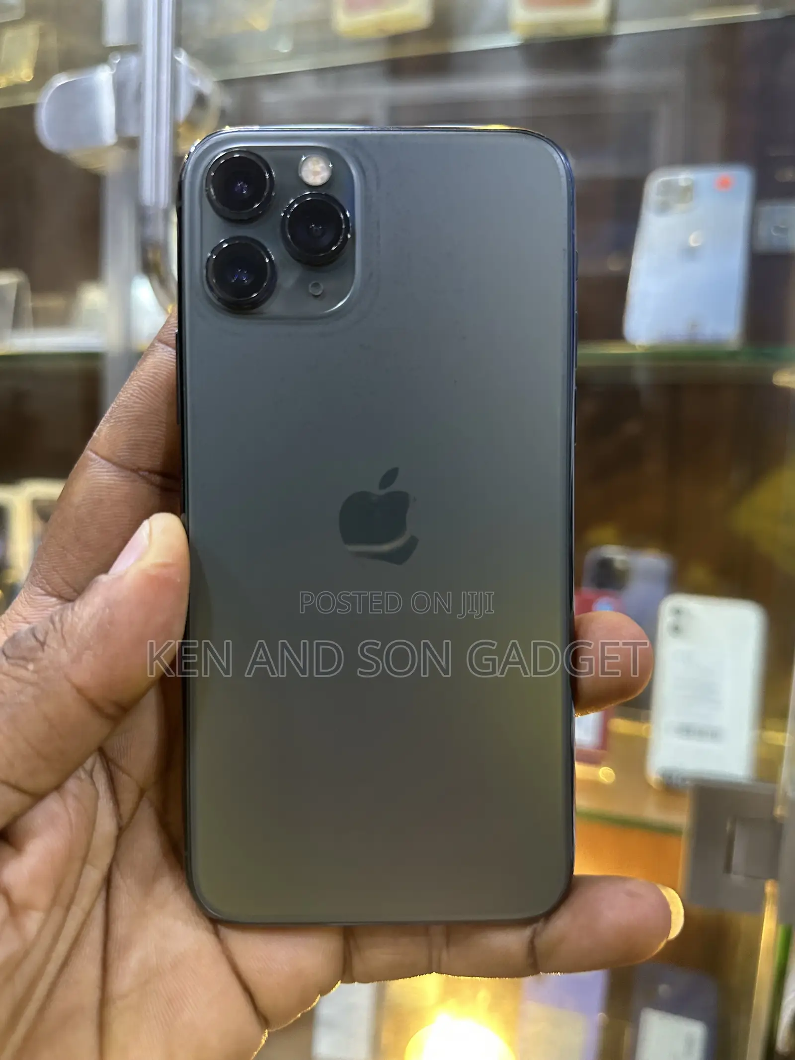 Apple iPhone 11 Pro 64 GB Gray