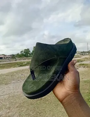 Brown Cover Slippers
