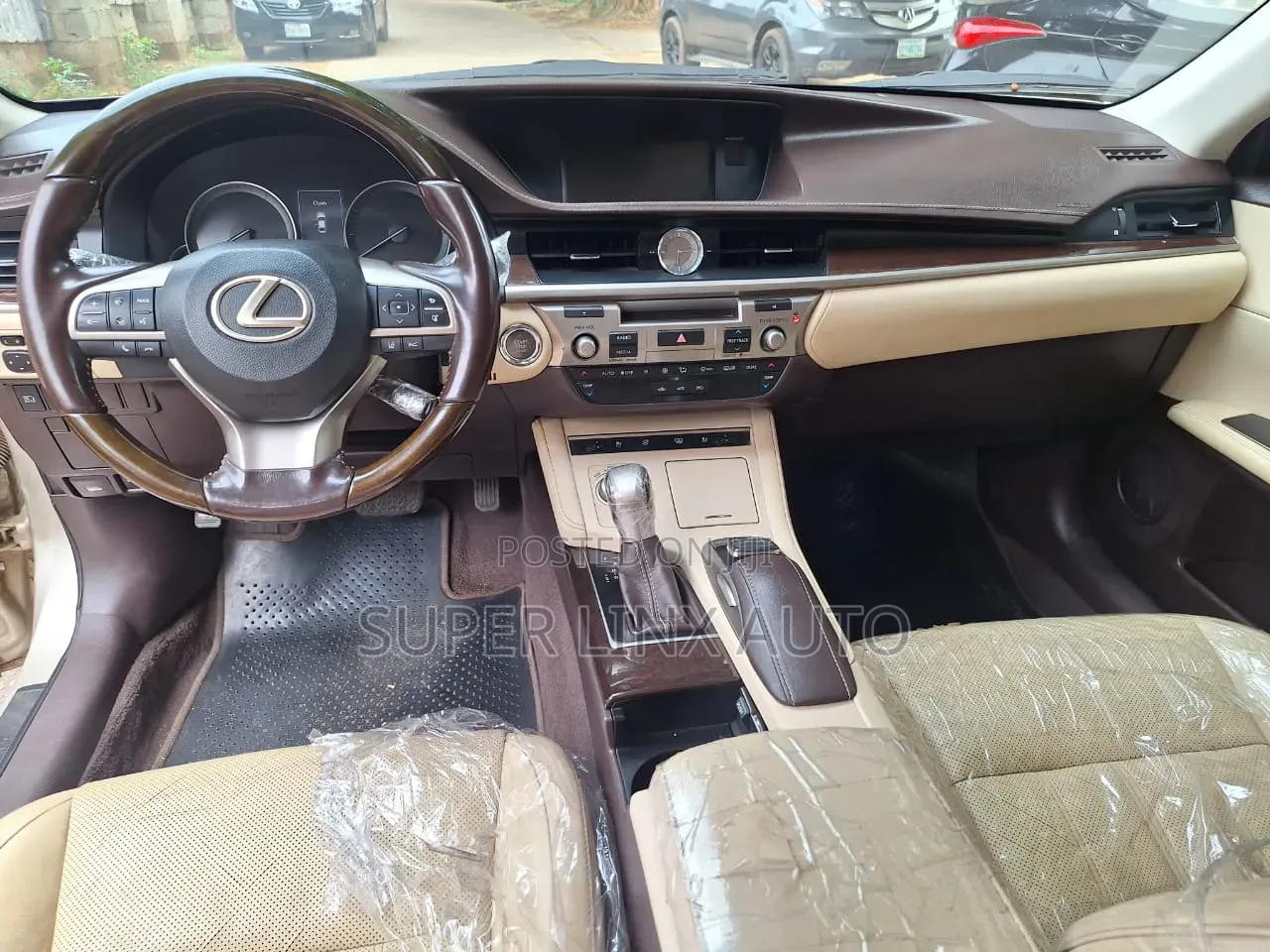 Lexus ES 2016 Gold