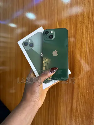 Apple iPhone 13 128 GB Green