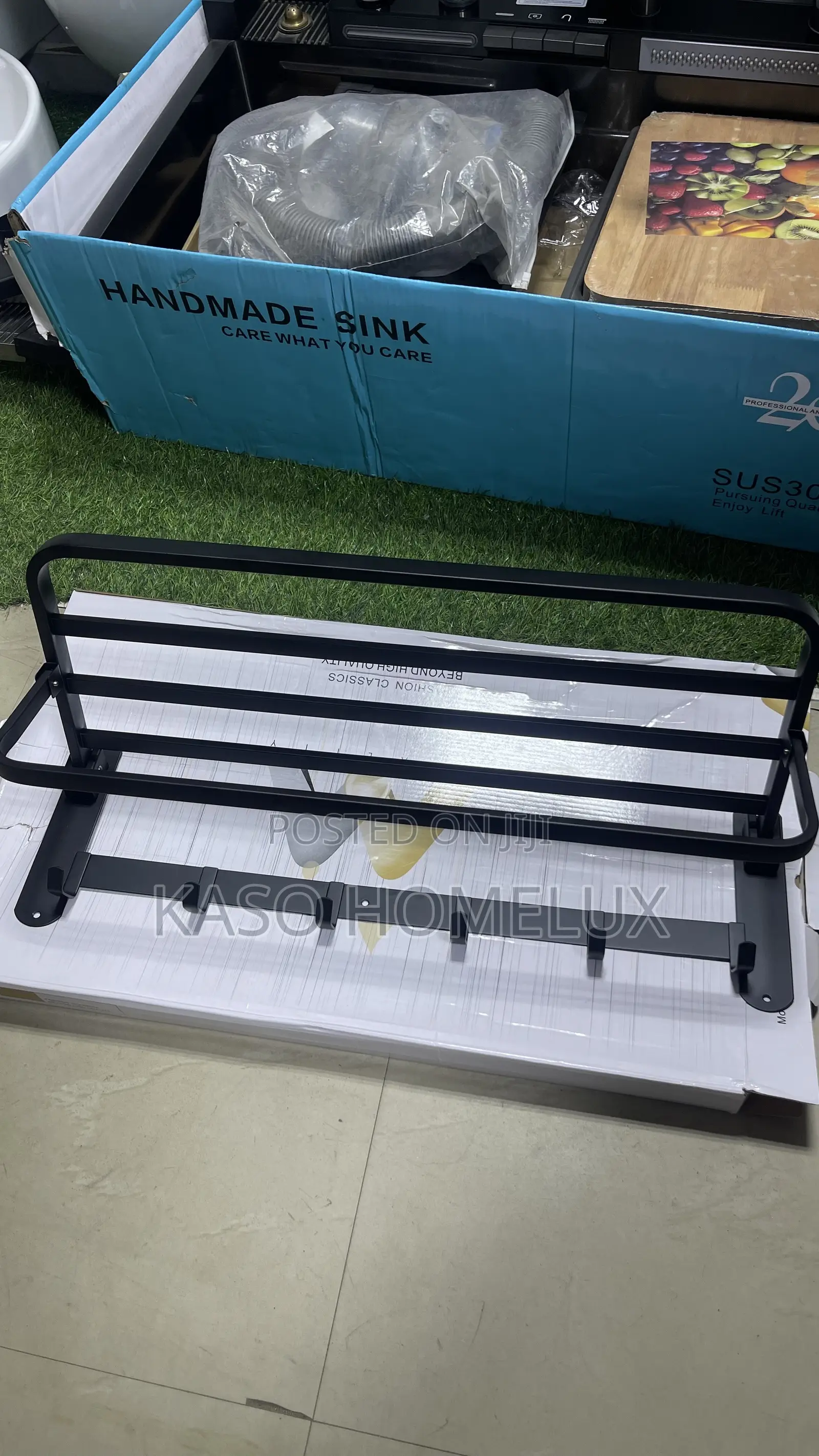 60cm Matte Black Towel Hanger/Rack