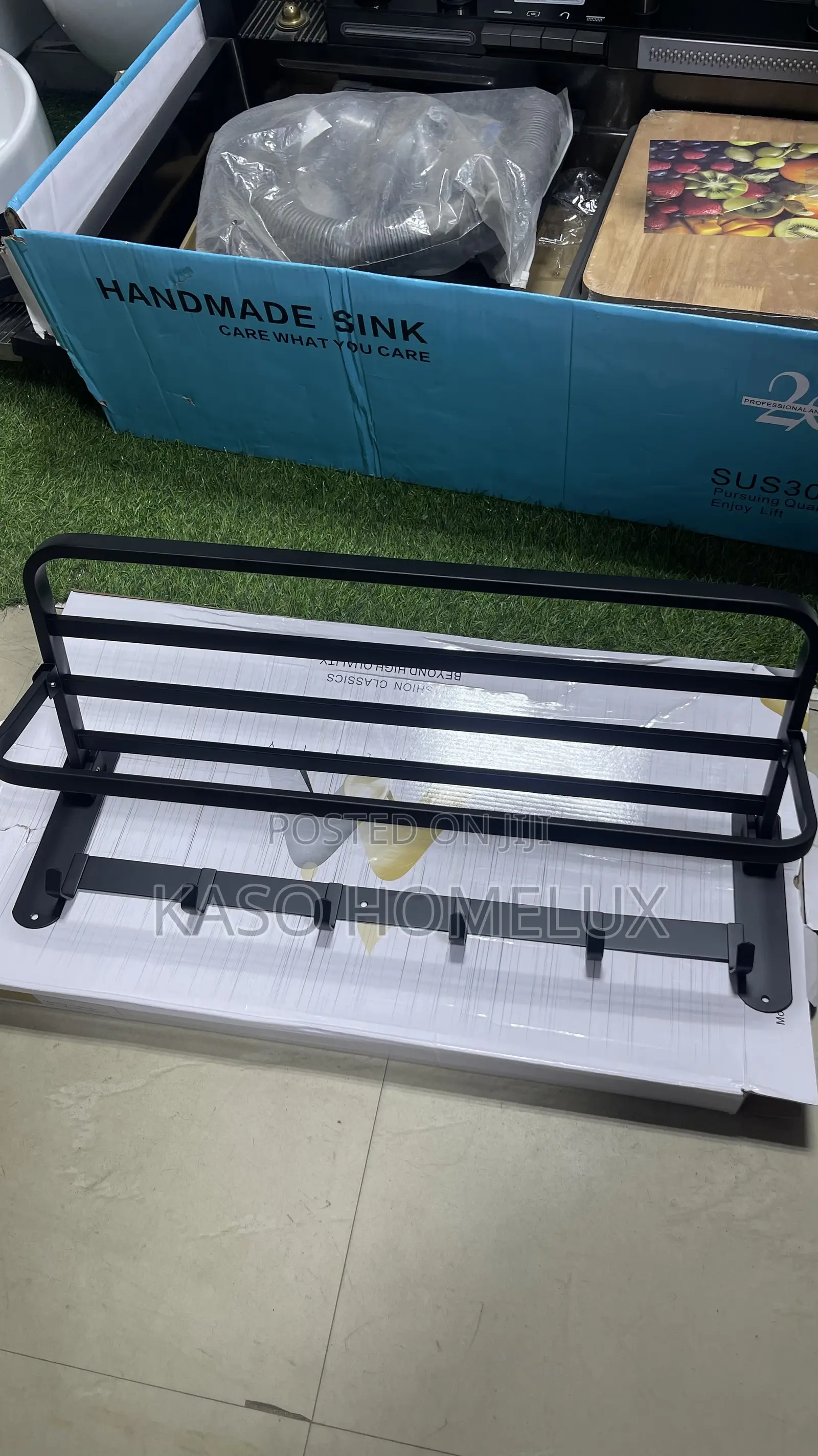 60cm Matte Black Towel Hanger/Rack
