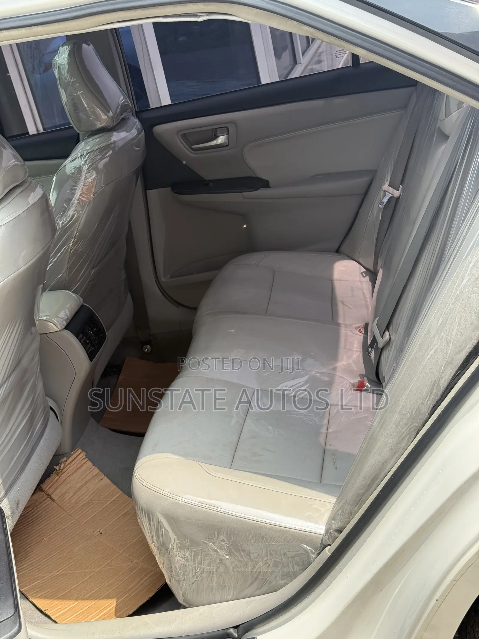 Toyota Camry 2016 White