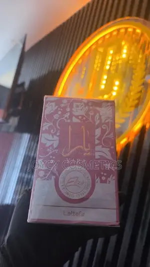 Lattafa Yara Pink