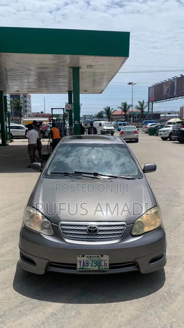 Toyota Corolla S 2004 Gray