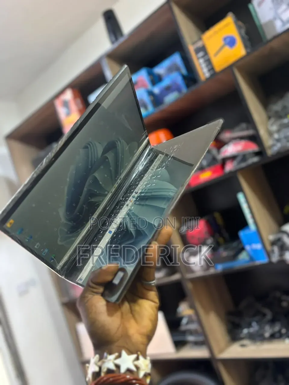 New Laptop Dell Latitude 7300 8GB Intel Core i5 SSD 256GB