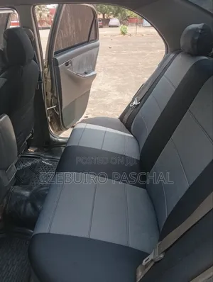 Toyota Corolla Sedan 2003 Gold