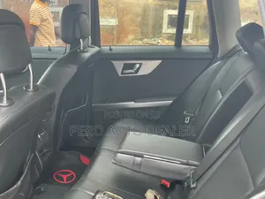 Mercedes-Benz GLK-Class 2011 Black