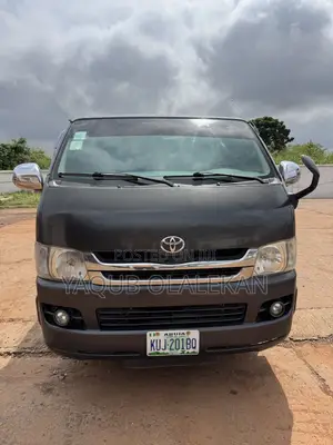 Toyota HiAce 1998 Grey