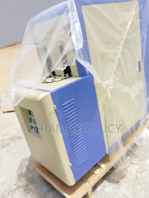 HZ880 Pet Bottle Blowing Machine 2 Cavity