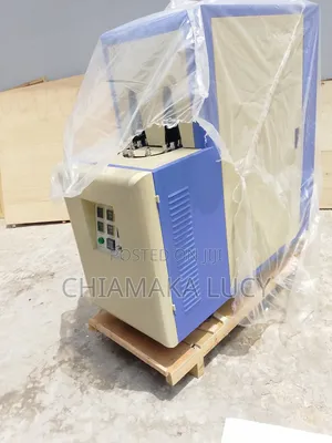 HZ880 Pet Bottle Blowing Machine 2 Cavity