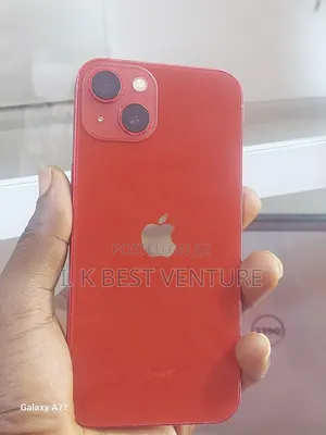 Apple iPhone 13 128 GB Red