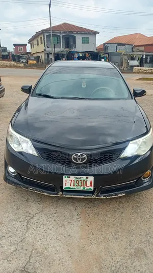 Toyota Camry 2014 Black