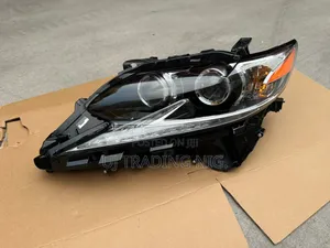 Headlight ES350 2018