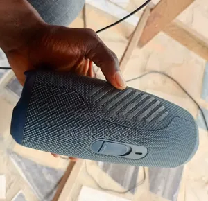 JBL Charge 5