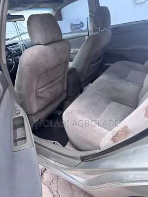 Toyota Camry LE 4dr Sedan (2.4L 4cyl 4A) 2004 Silver
