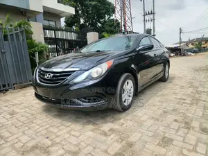 Hyundai Sonata Limited 2.0T Sedan (2.0L 4cyl 6A) 2013 Black