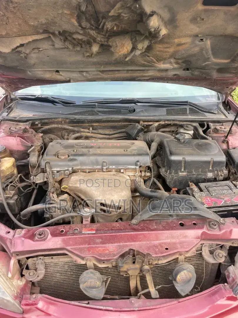 Toyota Camry 2006 Red