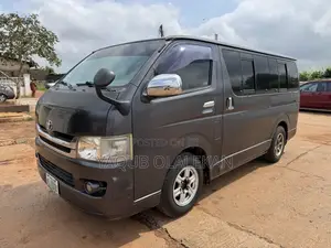Toyota HiAce 1998 Grey