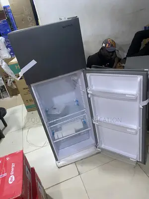 Skyrun BCD-200K 200L Top Freezer Refrigerator for Meal Storage