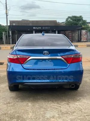 Toyota Camry 2017 Blue