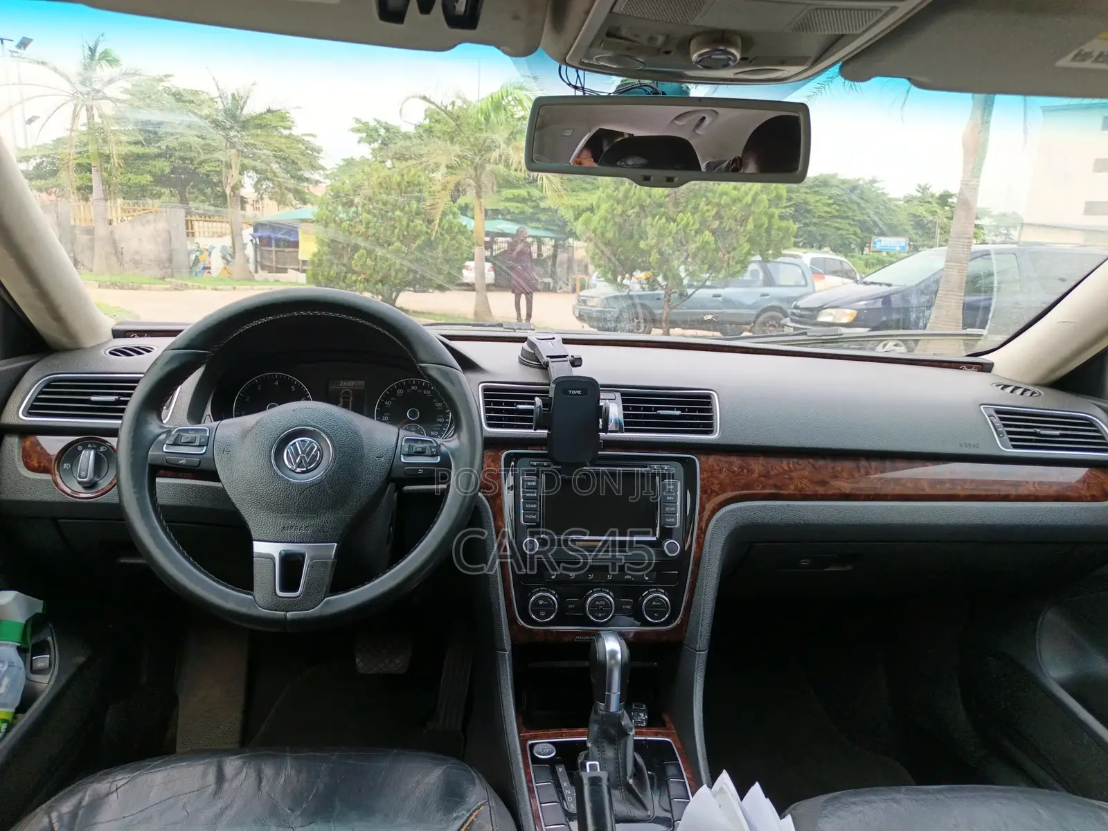 Volkswagen Passat 2012 Silver