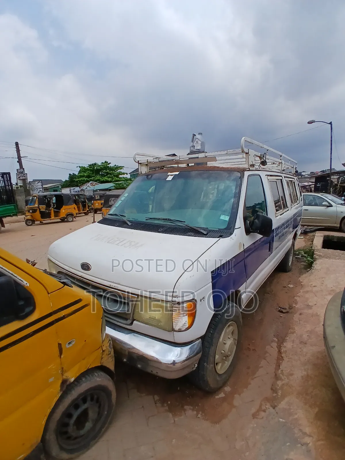 Ford Transit 1996 White