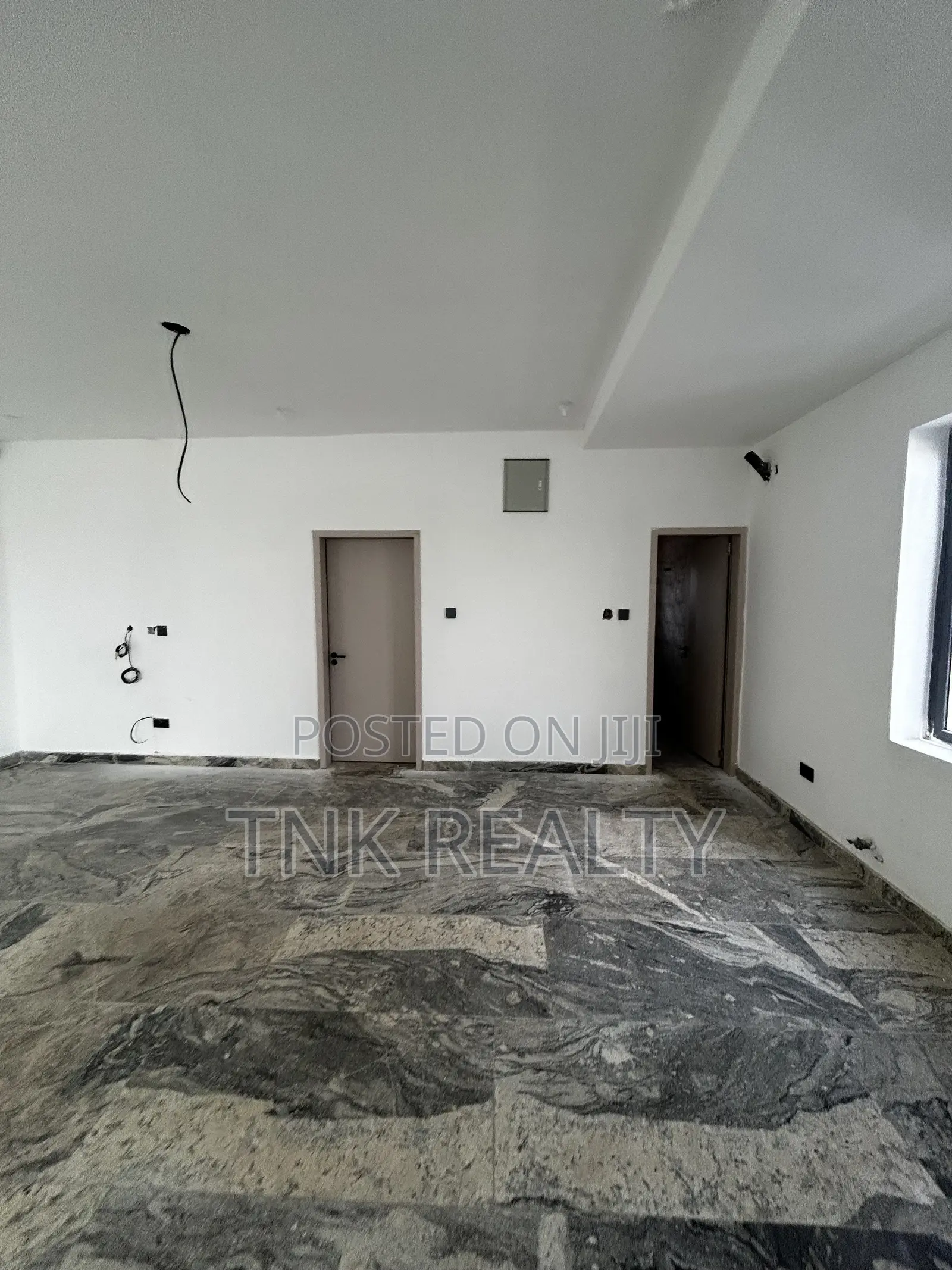 Shop/Office Space for Rent