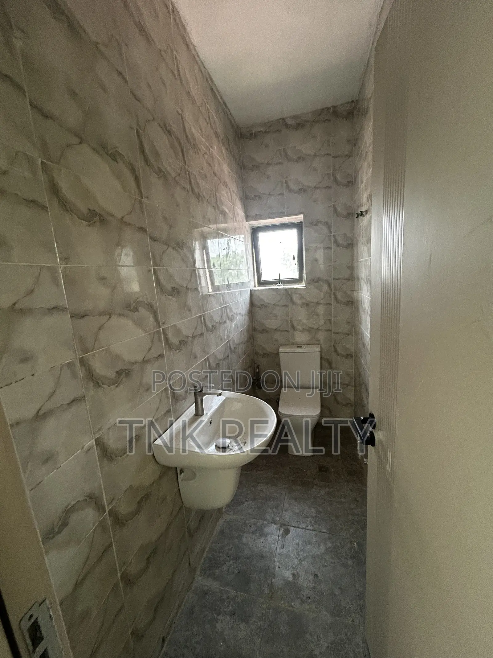 Shop/Office Space for Rent