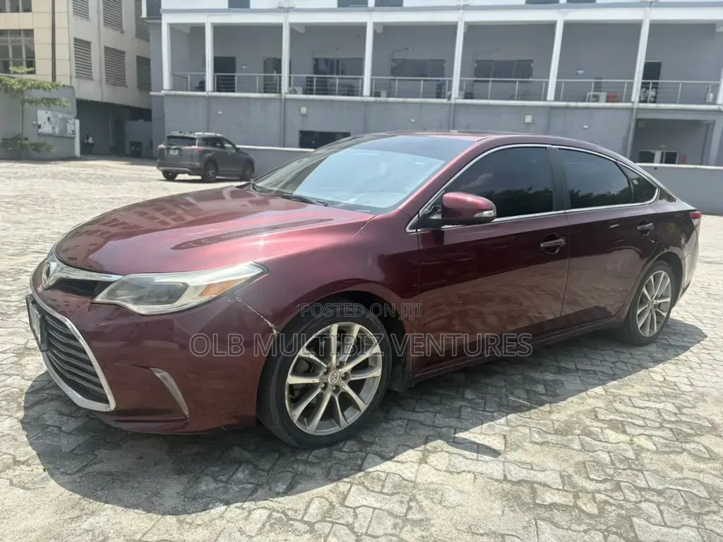 Toyota Avalon 2014 Red