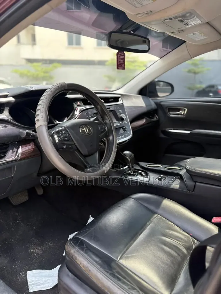 Toyota Avalon 2014 Red