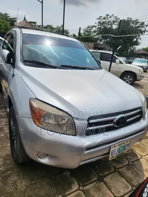 Toyota RAV4 2009 Silver