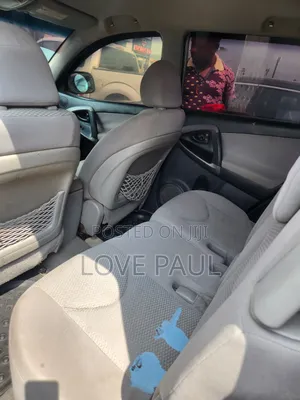 Toyota RAV4 2009 Silver