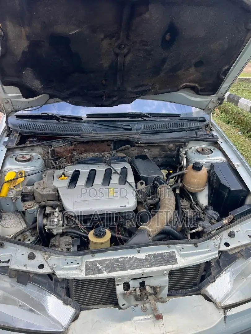 Renault Megane 2006 Silver