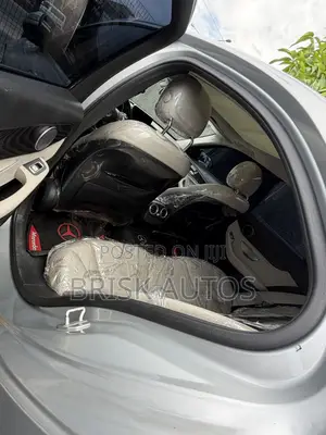 Mercedes-Benz C300 2015 Silver