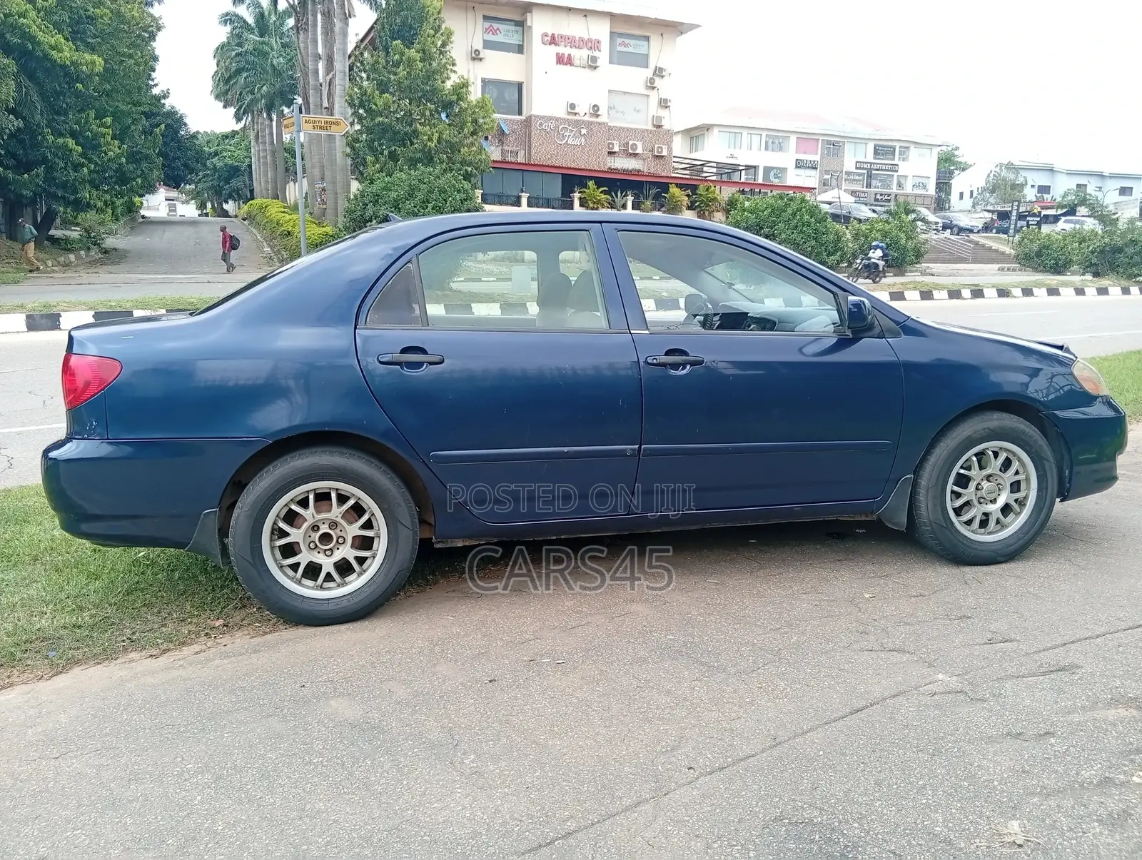 Toyota Corolla 2004 Blue