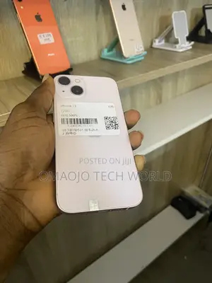 Apple iPhone 13 128 GB Pink