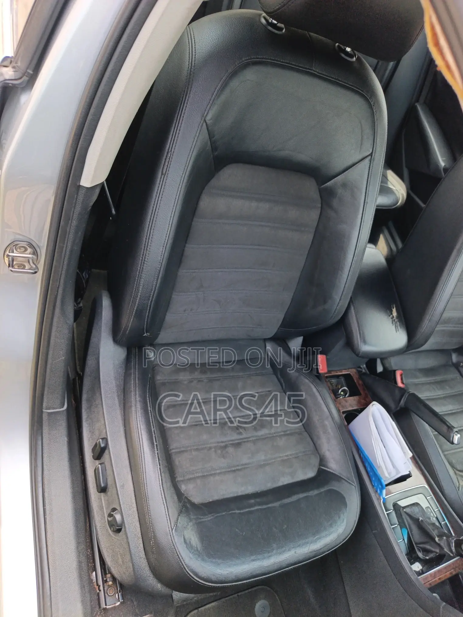 Volkswagen Passat 2012 Silver