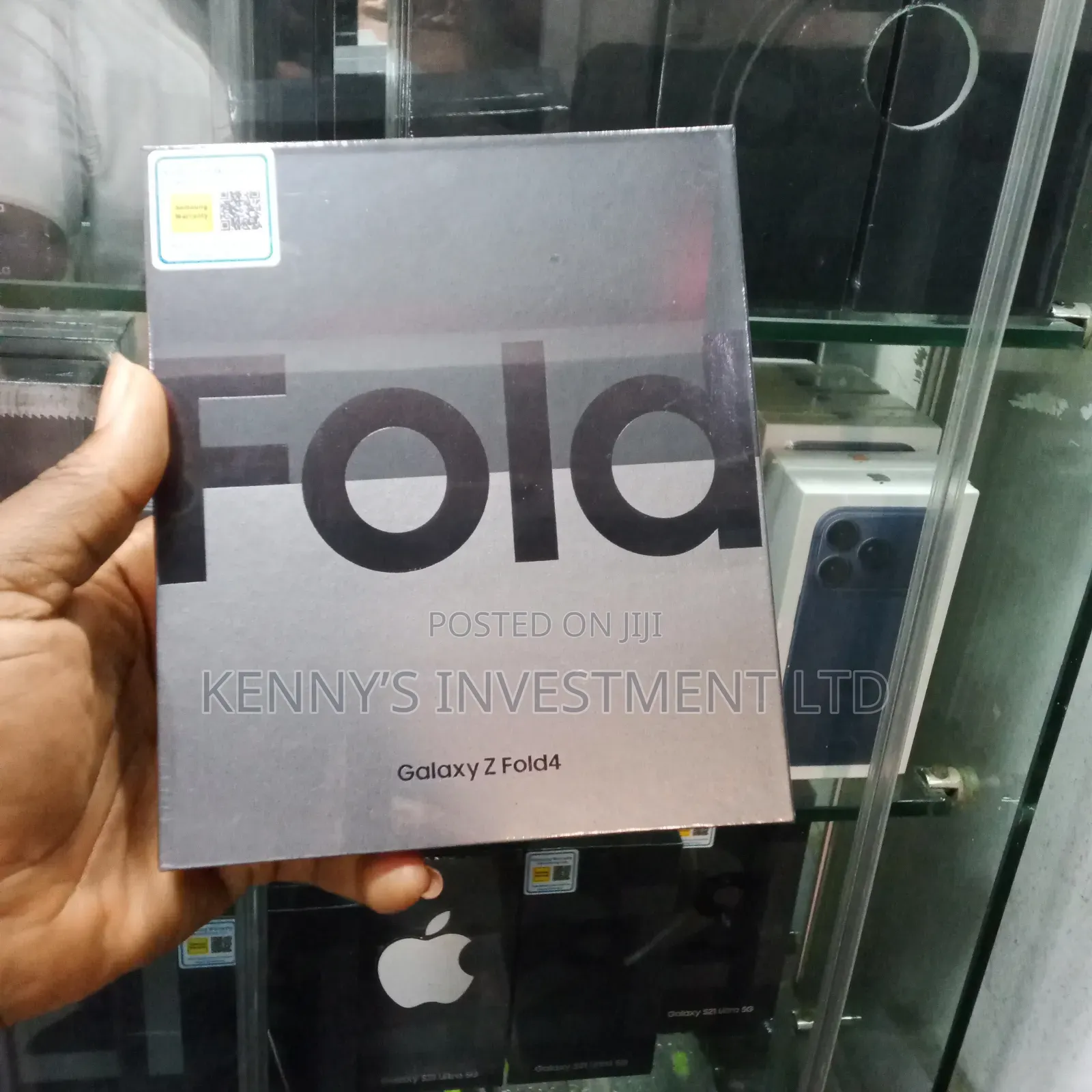 New Samsung Galaxy Z Fold4 256 GB Black