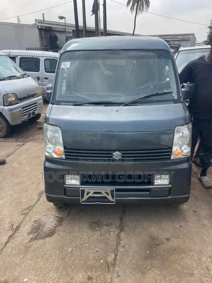 Suzuki Every 2013 Black