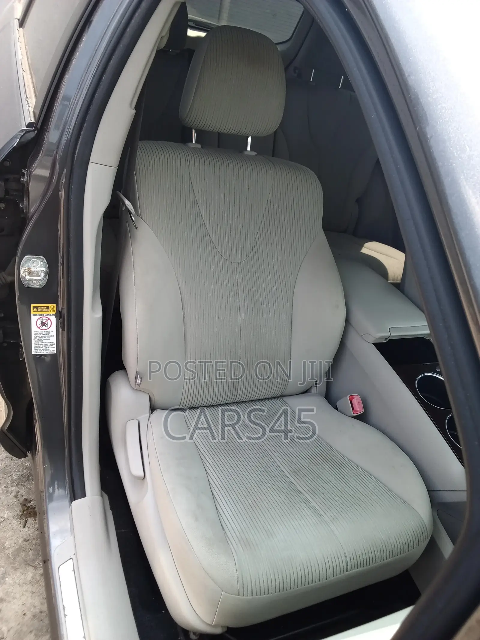 Toyota Venza 2011 Gray