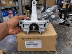 Hyundai Elantra Engine Side Mount 2020-2023 21810AA000