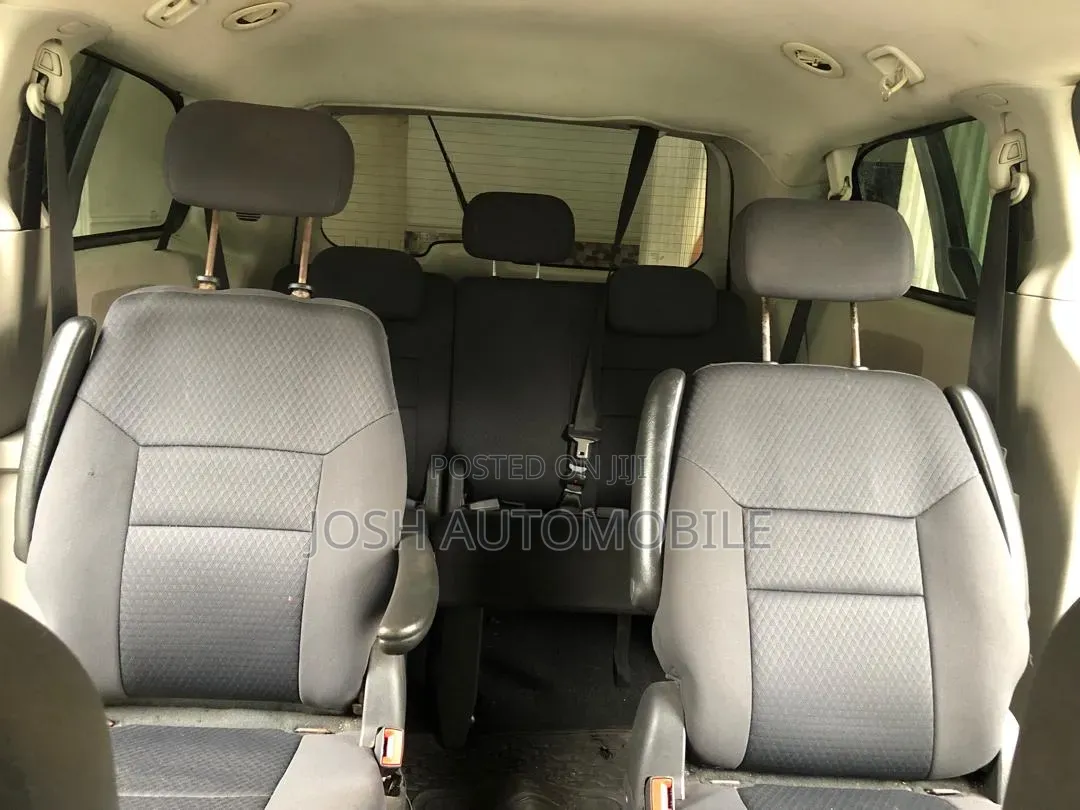 Dodge Caravan 2016 Silver