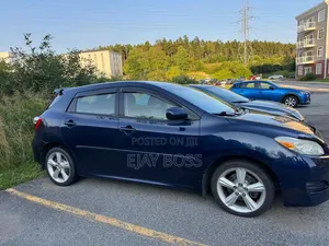 Toyota Matrix Hatchback FWD (1.8L 4cyl 5M) 2008 Blue