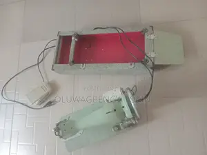 Yamato Electric Sewing Machine With Box and Pedal